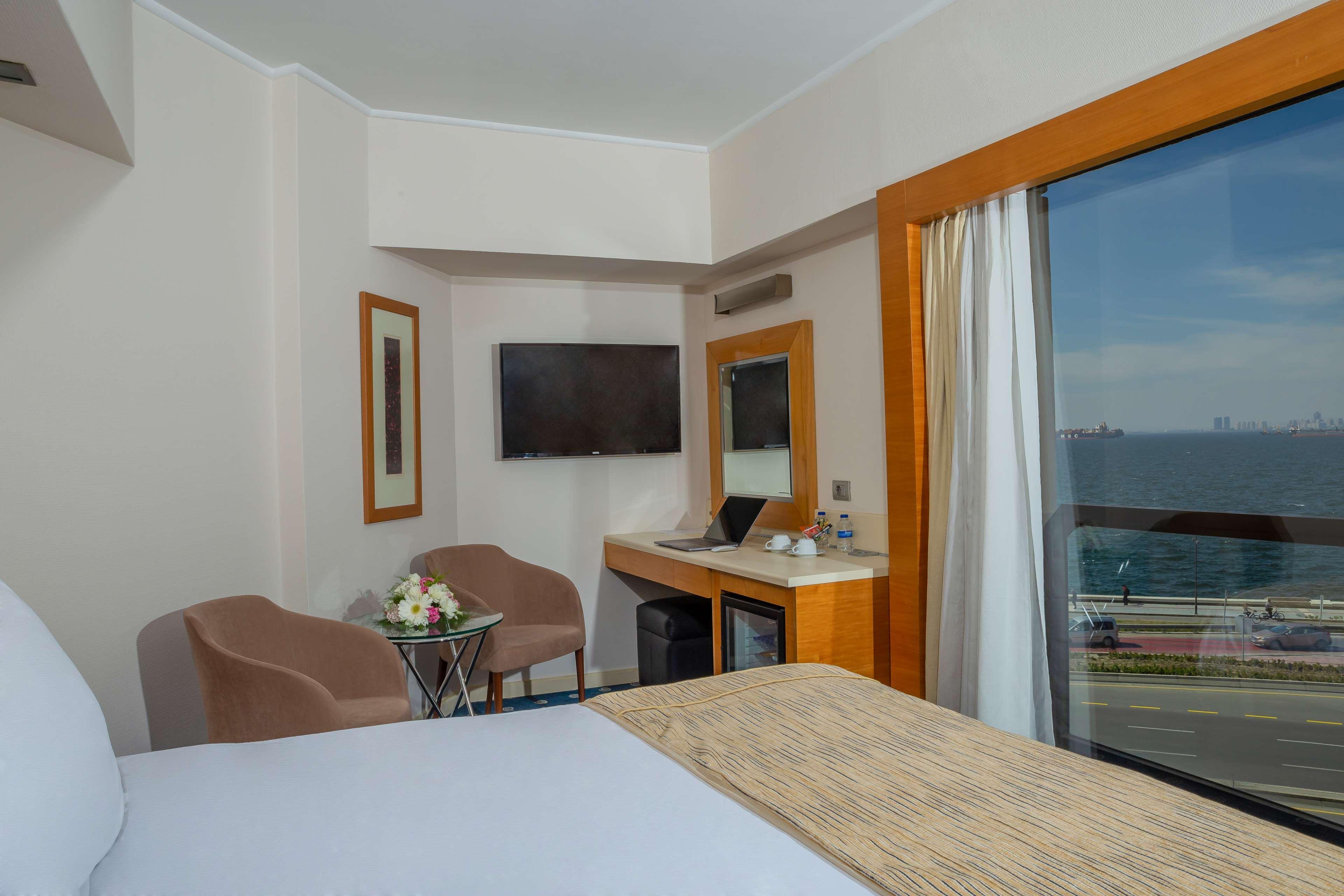 Best Western Plus Hotel Konak İzmir Exteriér fotografie