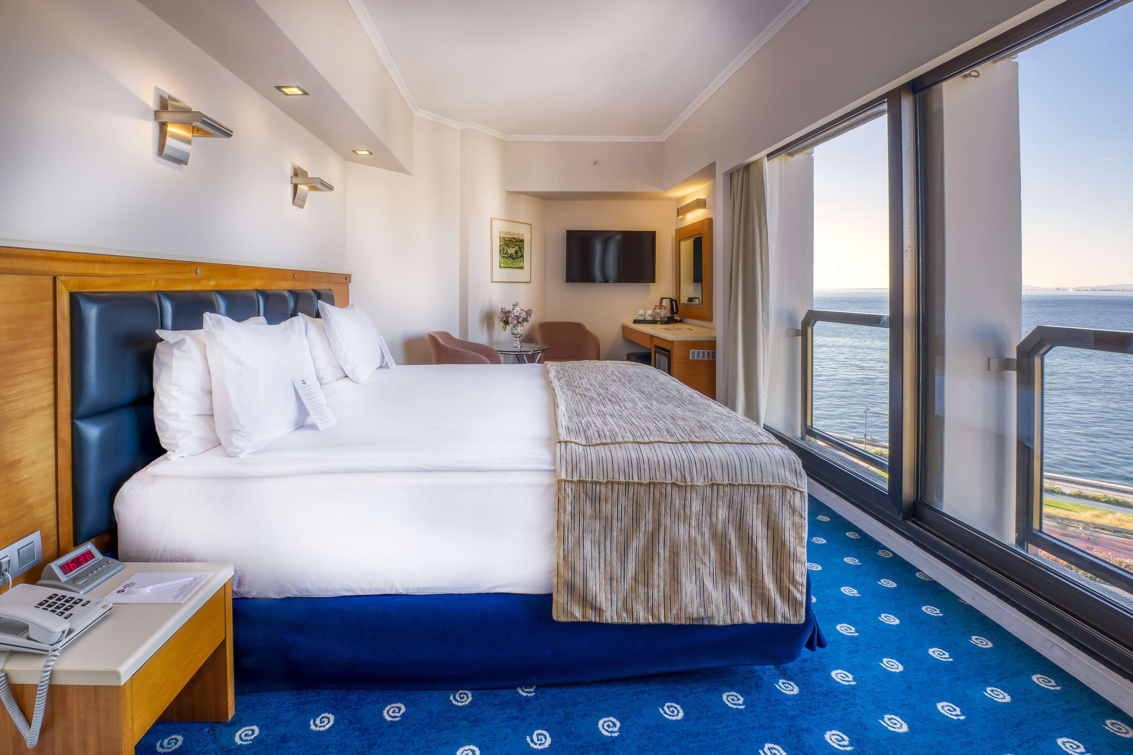 Best Western Plus Hotel Konak İzmir Exteriér fotografie