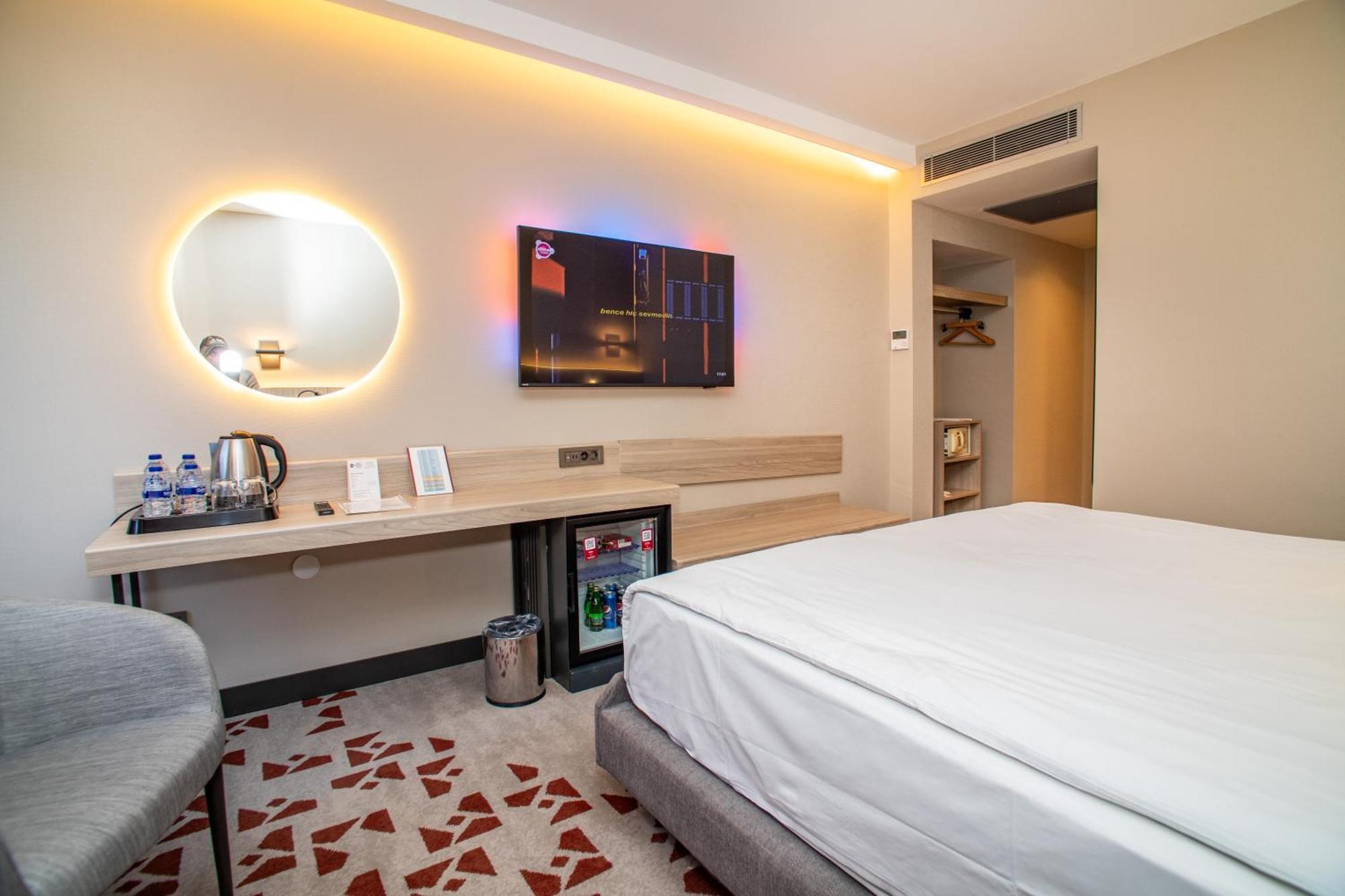 Best Western Plus Hotel Konak İzmir Exteriér fotografie