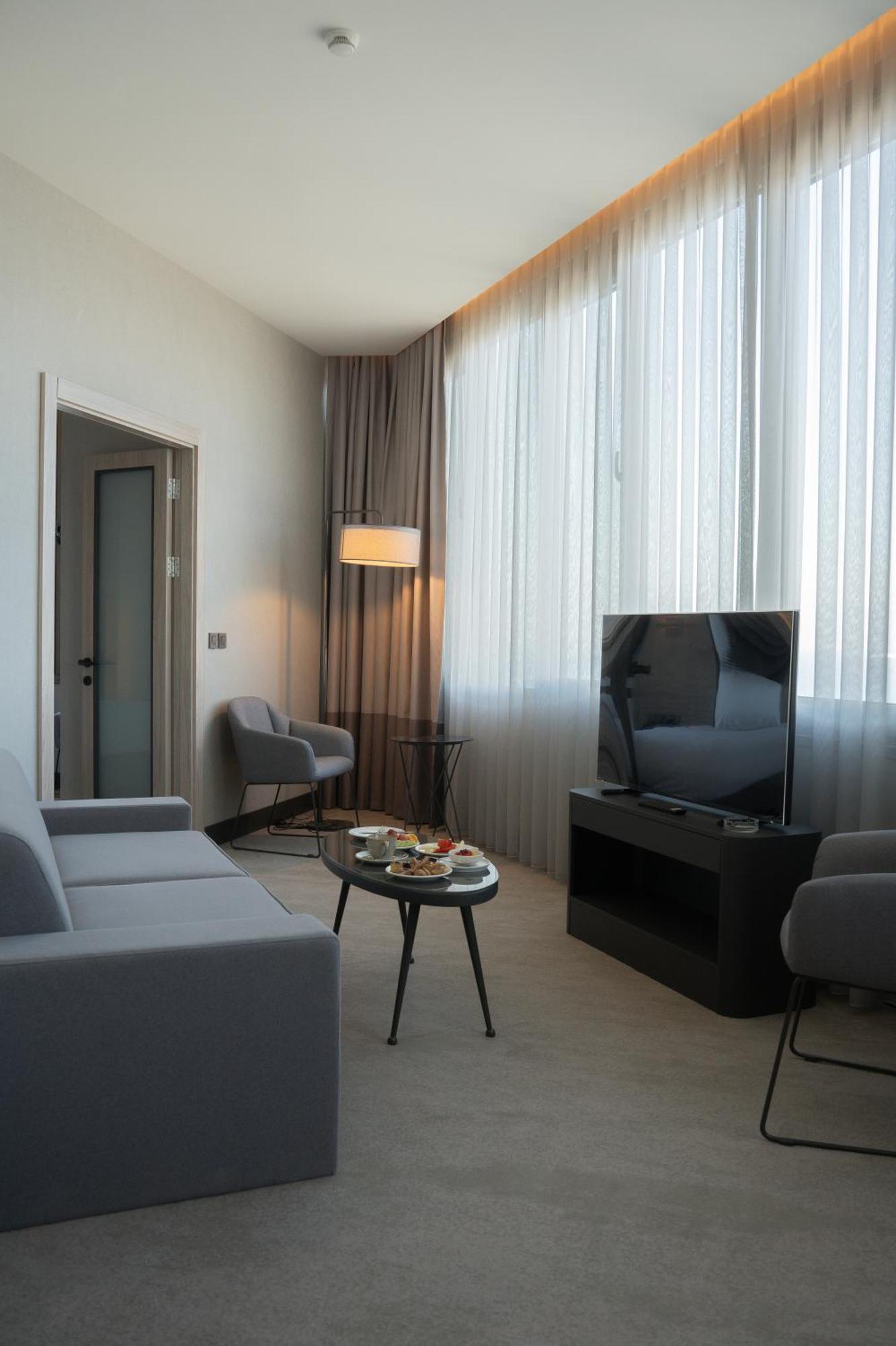 Best Western Plus Hotel Konak İzmir Exteriér fotografie